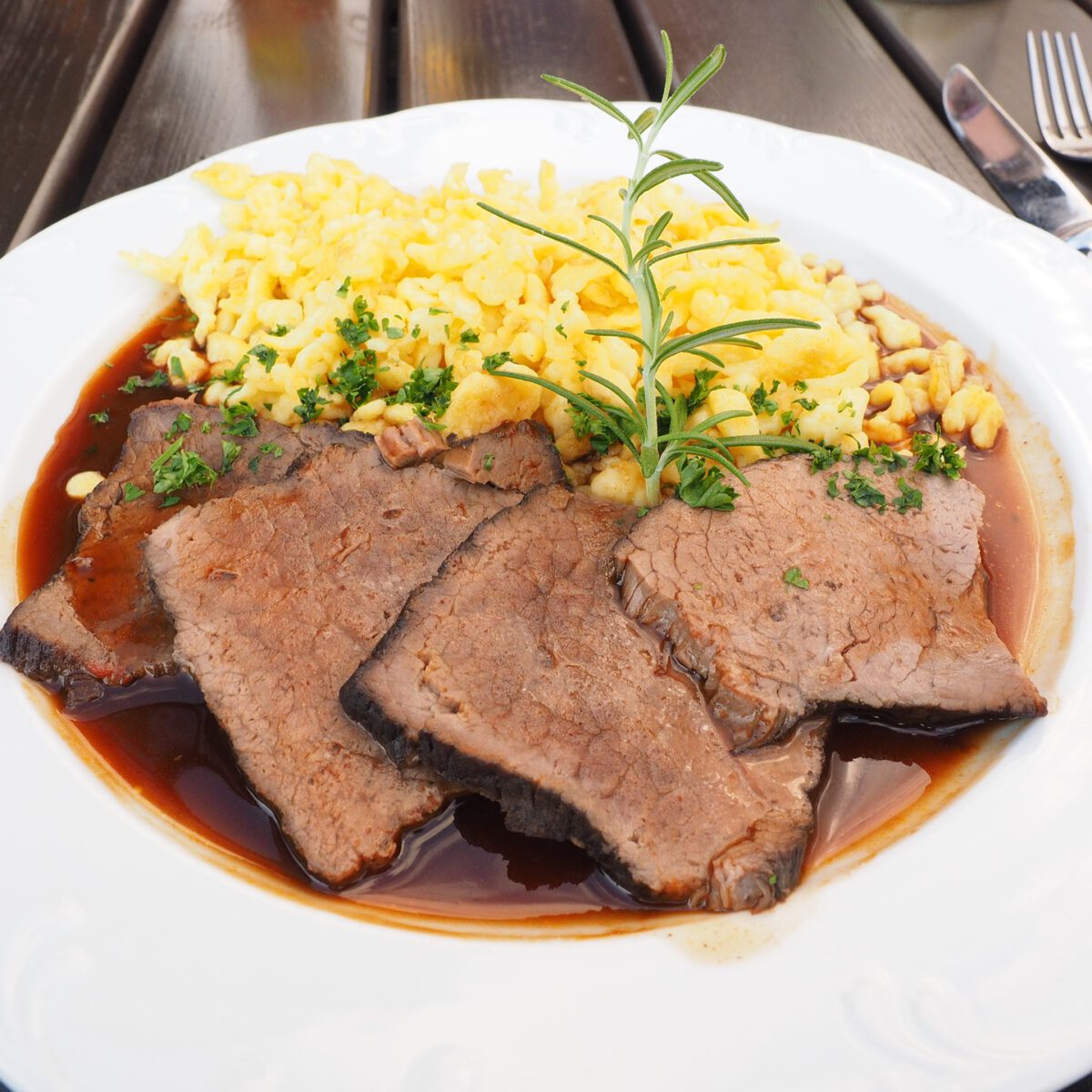 Rinderschmorbraten-Brünings Partyservice